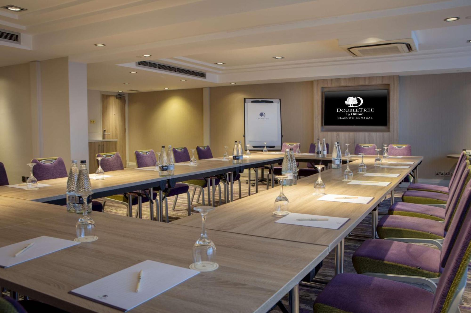 Doubletree By Hilton Glasgow Central Экстерьер фото