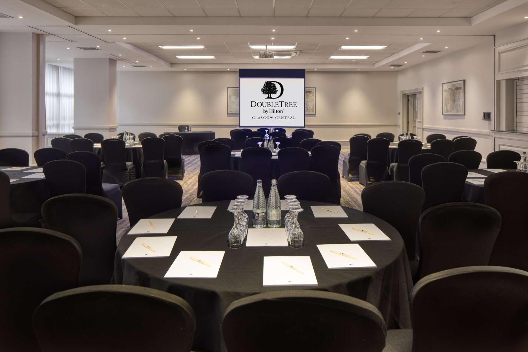 Doubletree By Hilton Glasgow Central Экстерьер фото