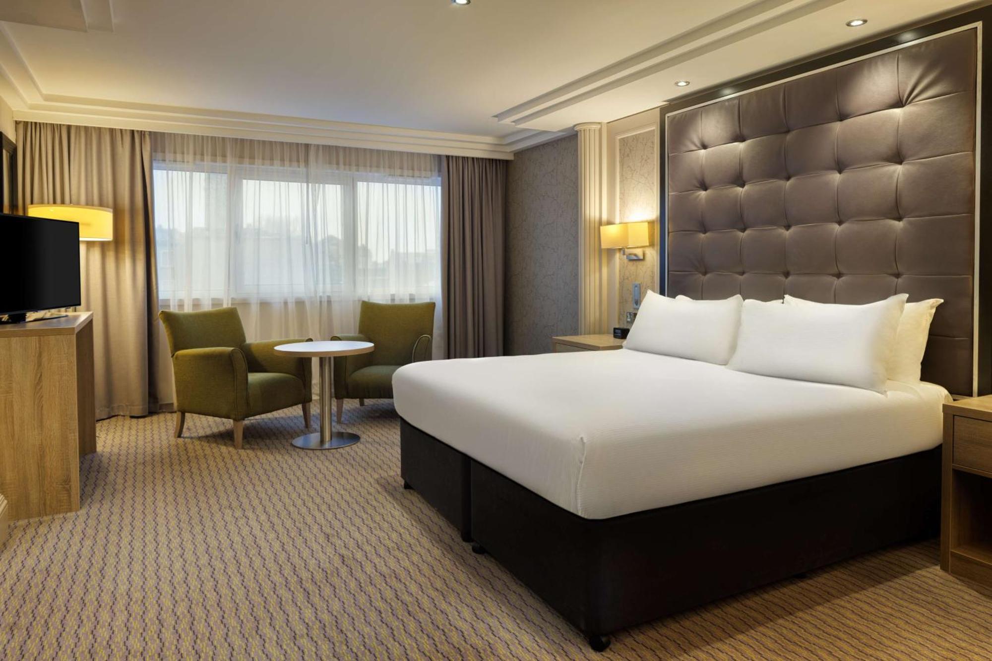 Doubletree By Hilton Glasgow Central Экстерьер фото