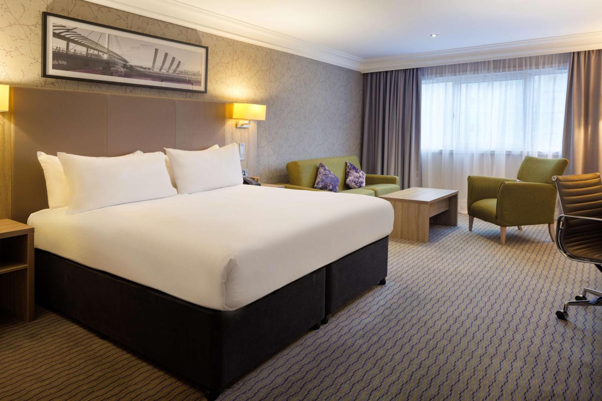 Doubletree By Hilton Glasgow Central Экстерьер фото