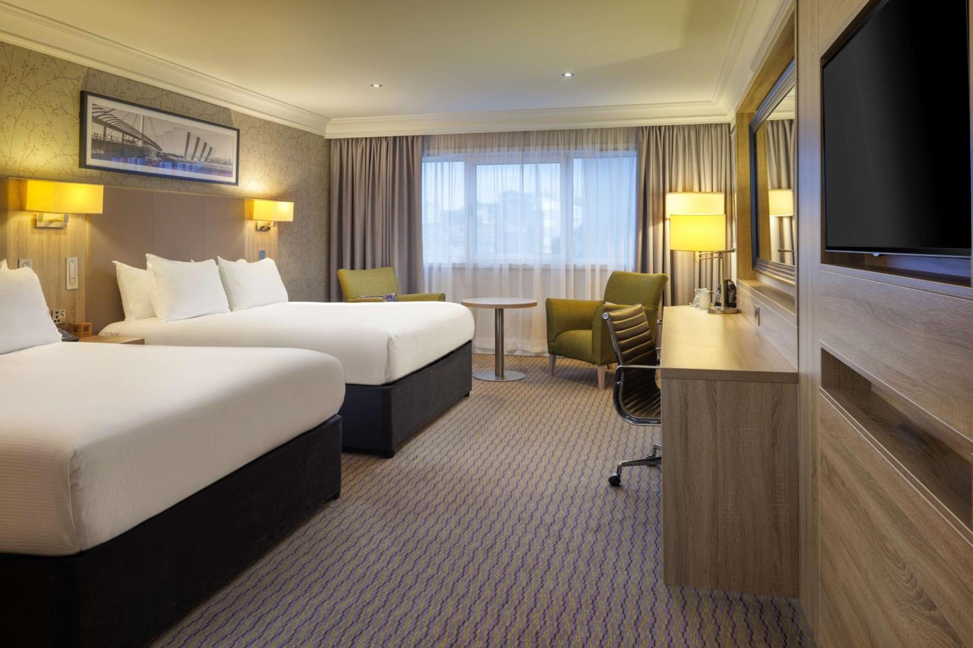 Doubletree By Hilton Glasgow Central Экстерьер фото