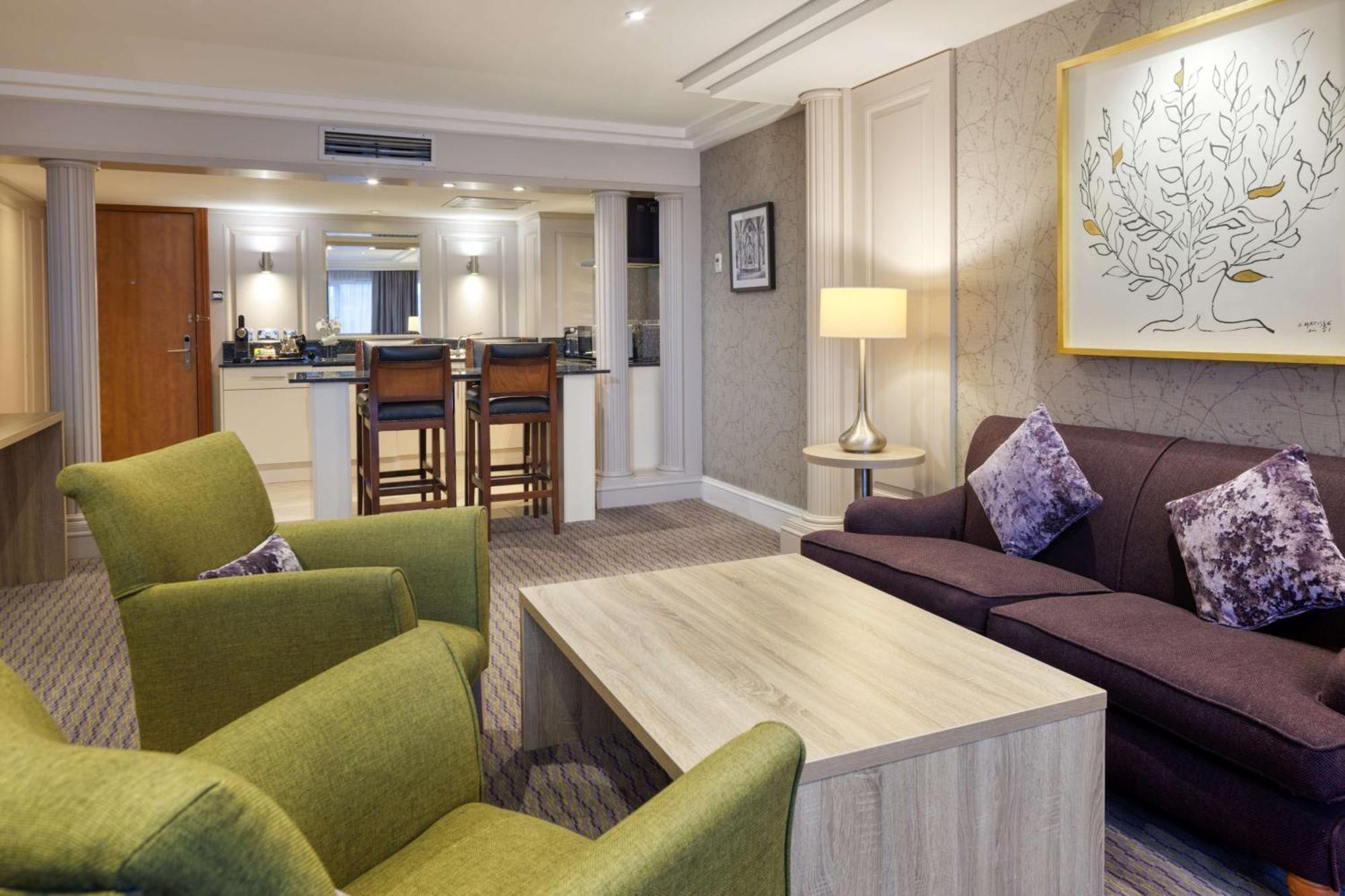 Doubletree By Hilton Glasgow Central Экстерьер фото