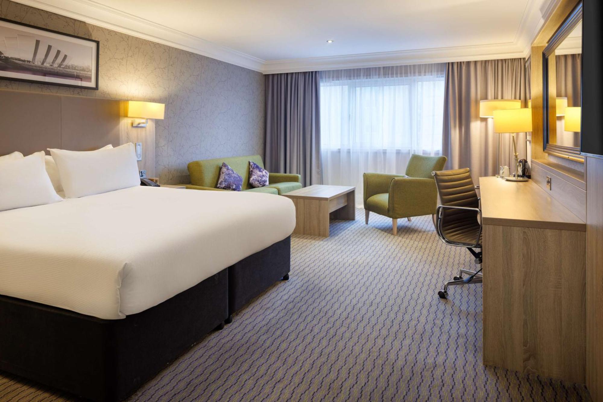 Doubletree By Hilton Glasgow Central Экстерьер фото