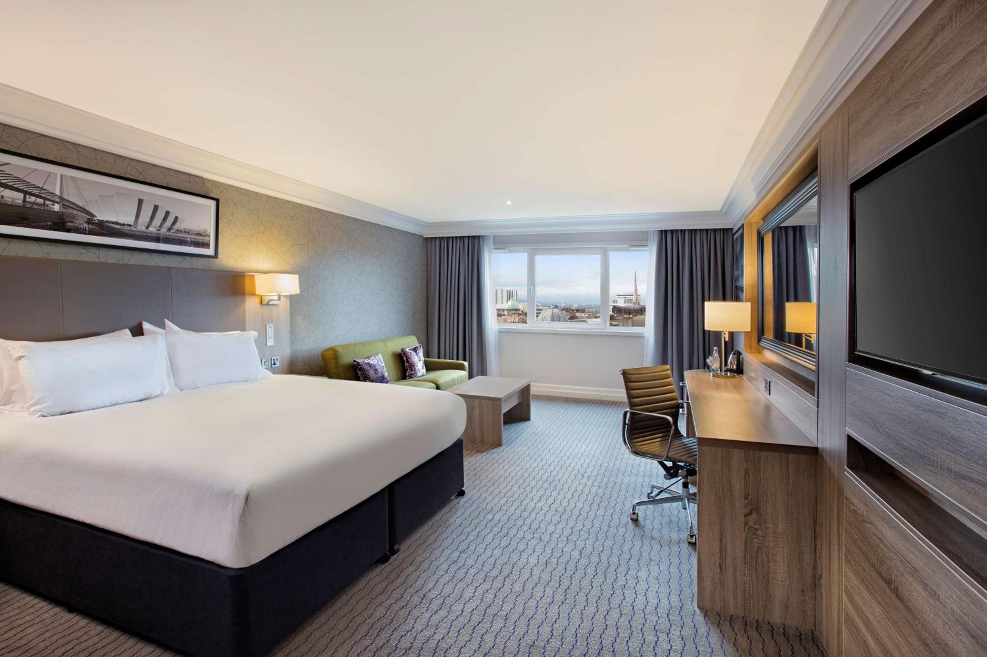 Doubletree By Hilton Glasgow Central Экстерьер фото
