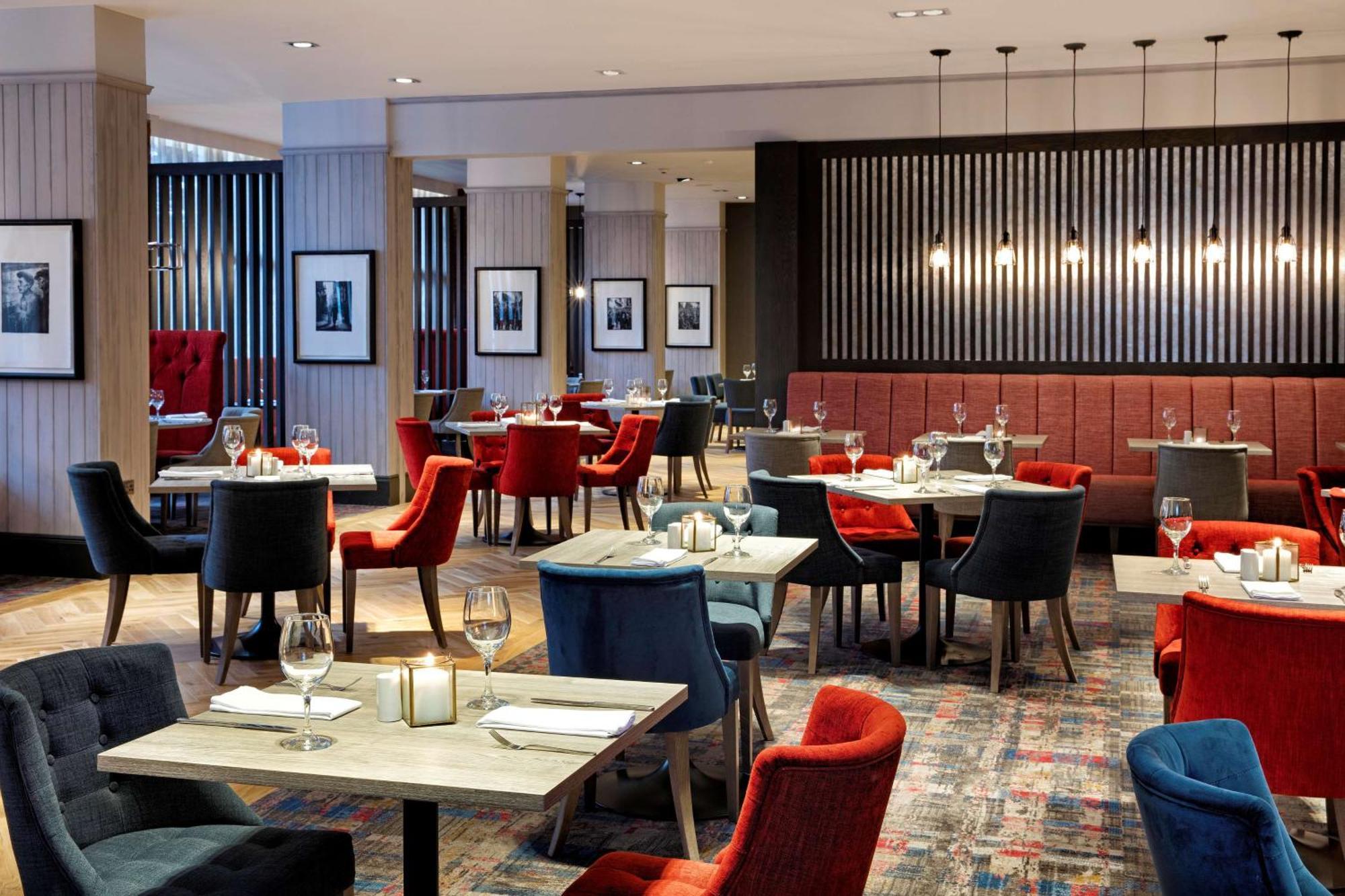 Doubletree By Hilton Glasgow Central Экстерьер фото